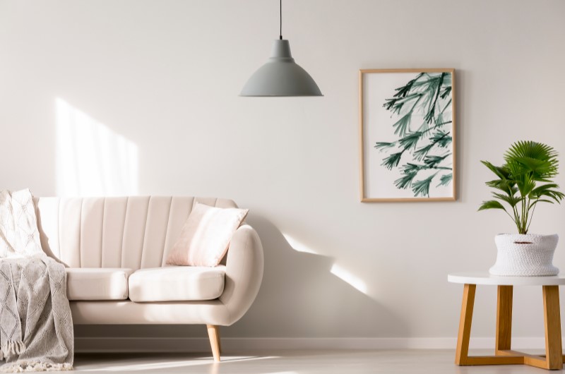 Móveis planejados para sala: como escolher? | Foto de uma sala de estar em tons claros | Estilo de vida | Blog Alea